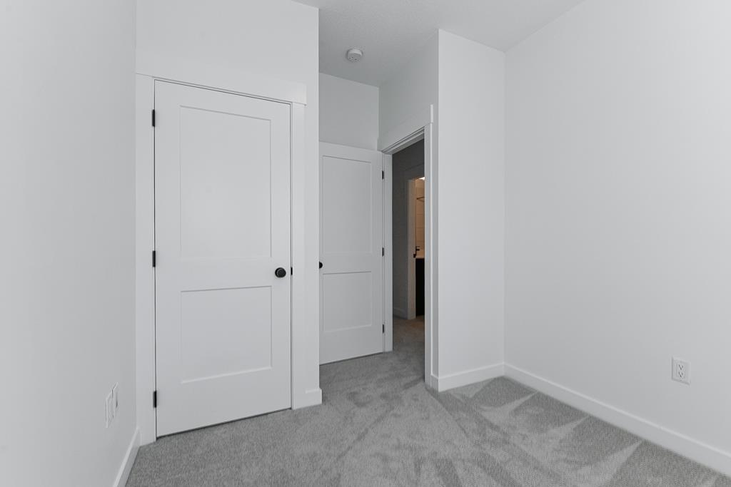 Photo 40 of 31 2886 Montrose Avenue, Abbotsford BC