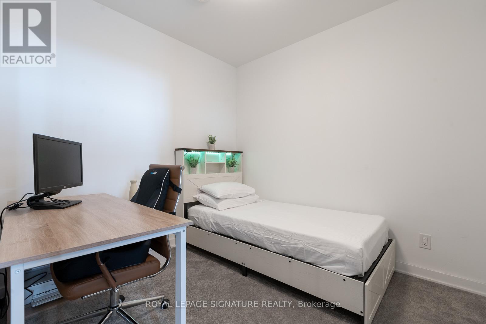 Photo 17 of 824 3100 Keele Street, Toronto ON