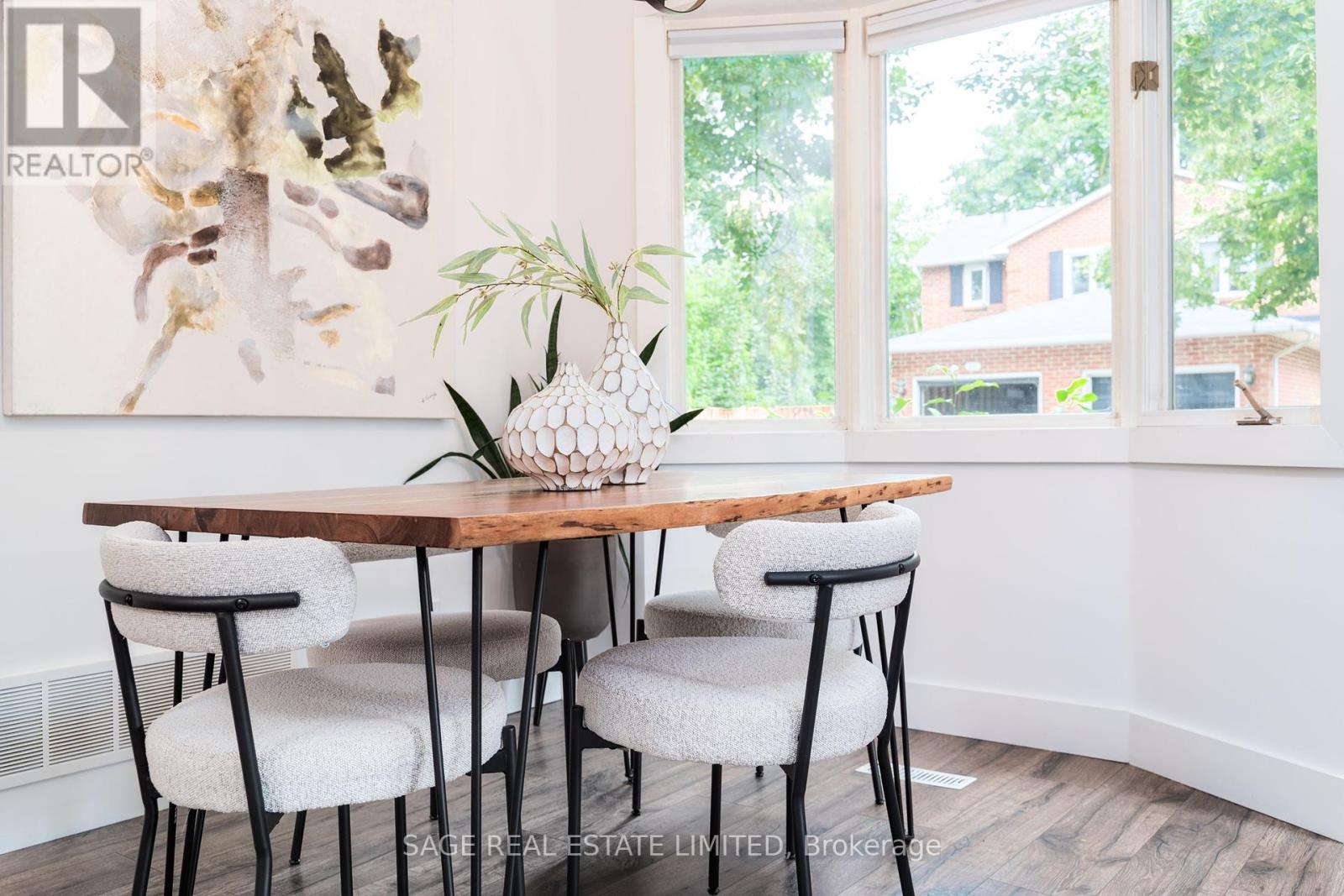 Photo 13 of 12 935 King Road, Burlington ON