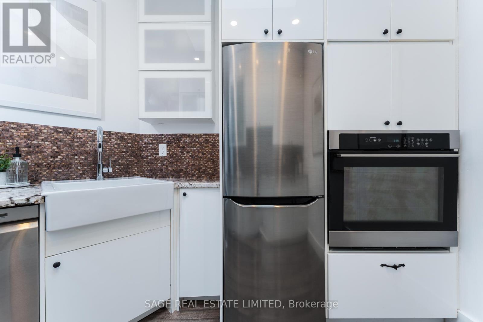 Photo 20 of 12 935 King Road, Burlington ON