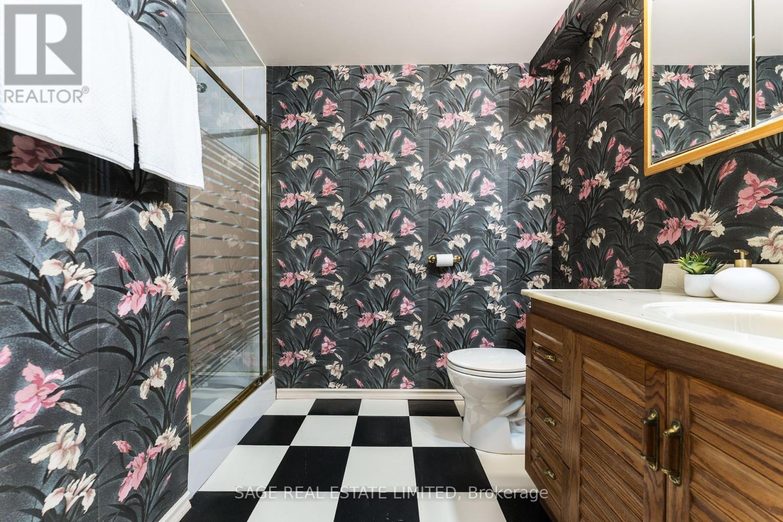 Photo 39 of 12 935 King Road, Burlington ON