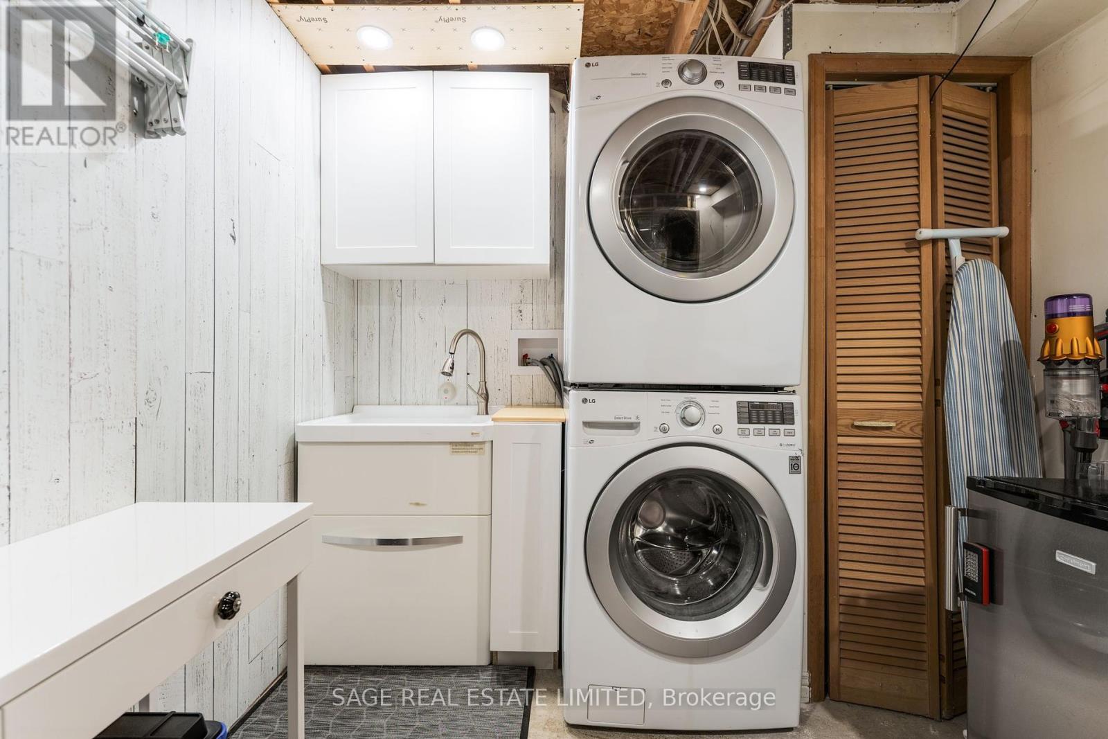 Photo 40 of 12 935 King Road, Burlington ON