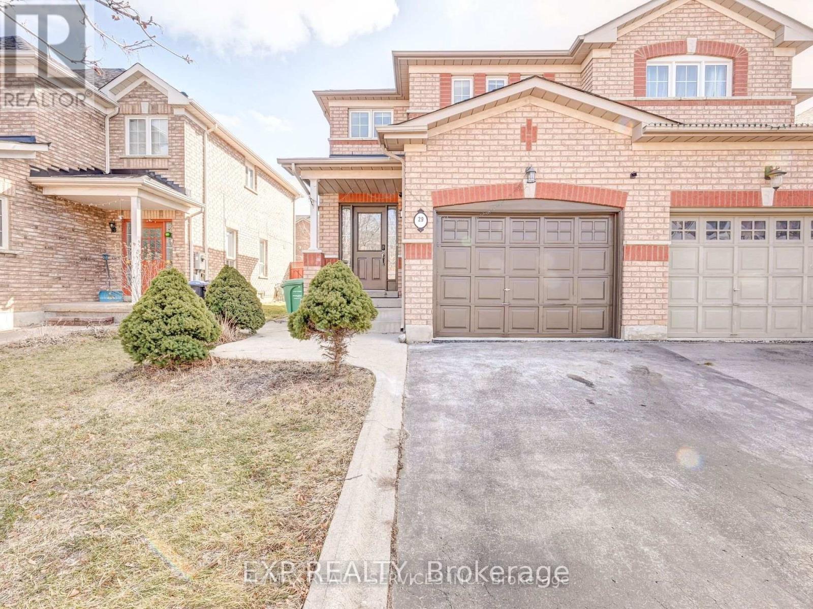 Photo 1 of 29 Prince Crescent, Brampton ON