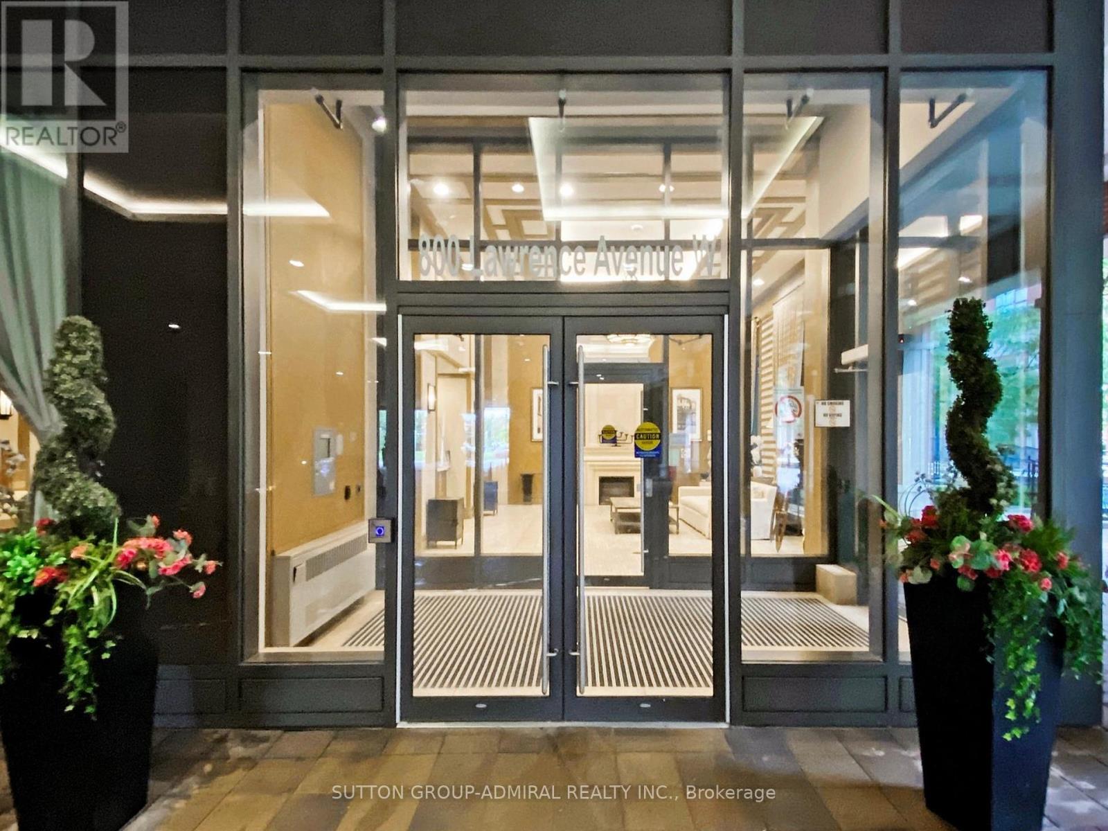 Photo 13 of 2017 800 Lawrence Avenue W, Toronto ON