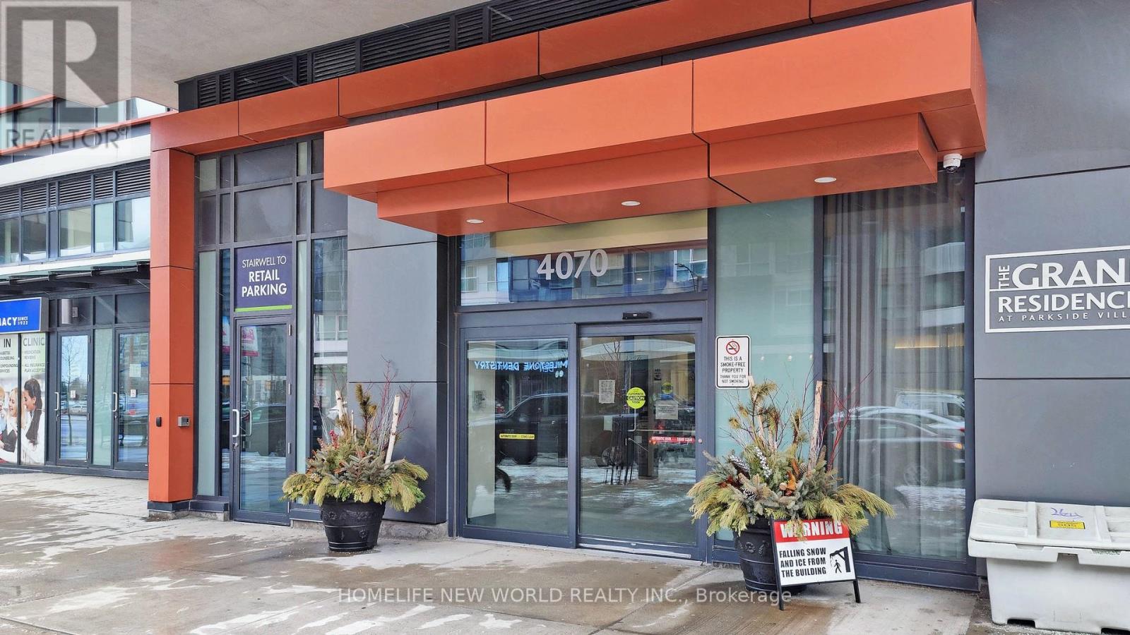 Photo 36 of 2402 4070 Confederation Parkway, Mississauga ON