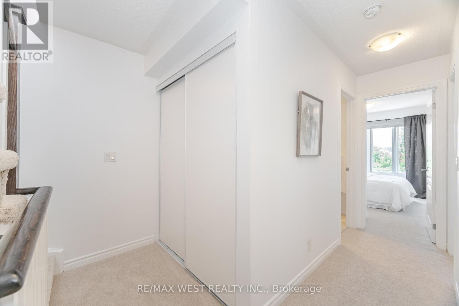 Photo 30 of 4 150 Long Branch Avenue, Toronto ON