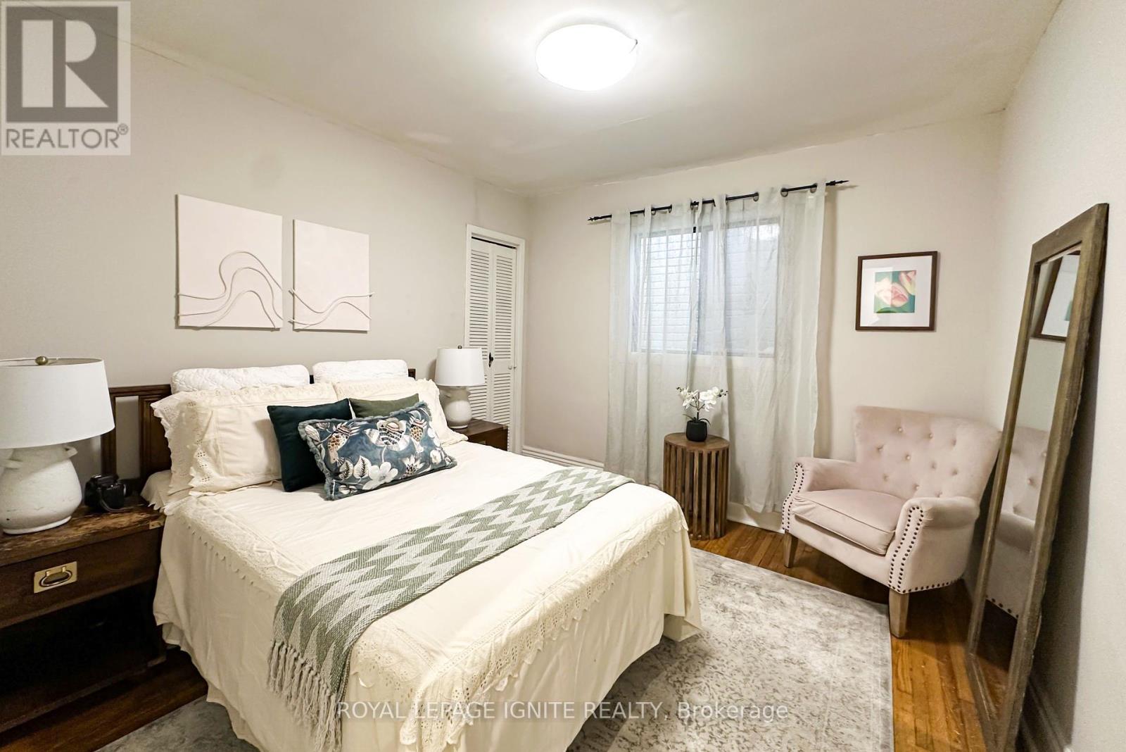 Photo 16 of 482 Mcroberts Avenue, Toronto ON