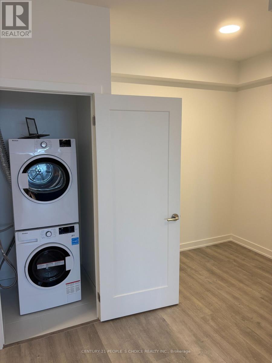 Photo 3 of 3101 5105 Hurontario Street, Mississauga ON