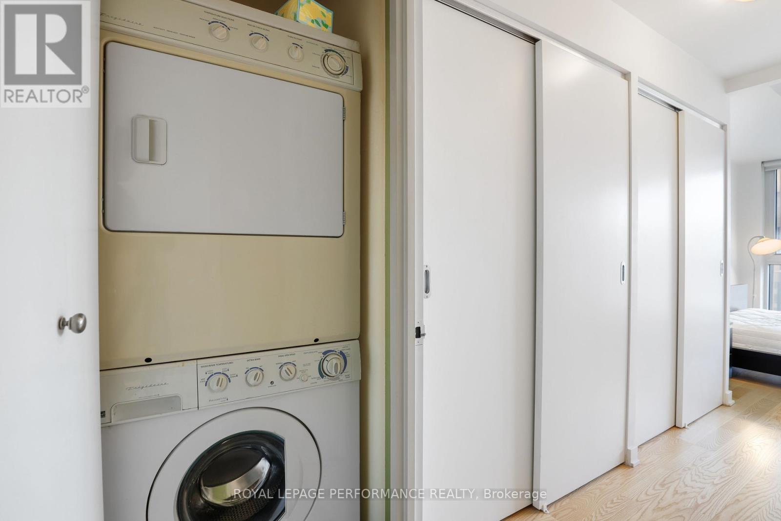 Photo 27 of 1403 324 Laurier Avenue W, Ottawa ON