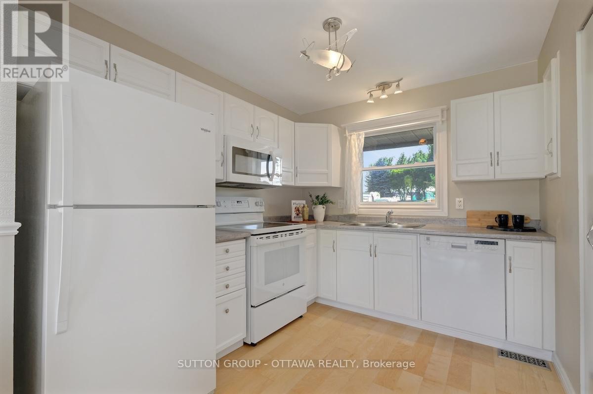 Photo 22 of 1677 Bottriell Way N, Ottawa ON