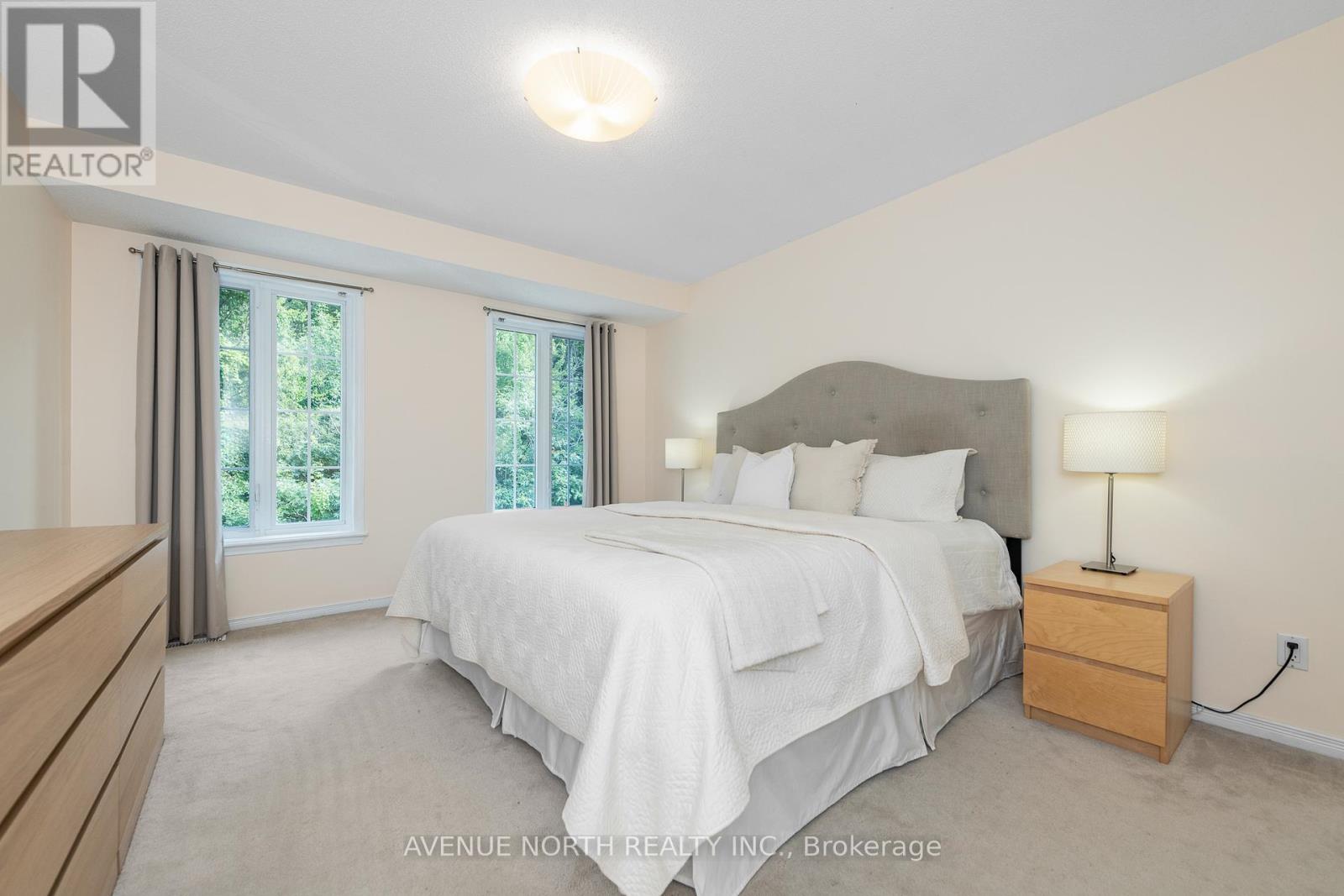 Photo 12 of 225 Gladeview Private, Ottawa ON