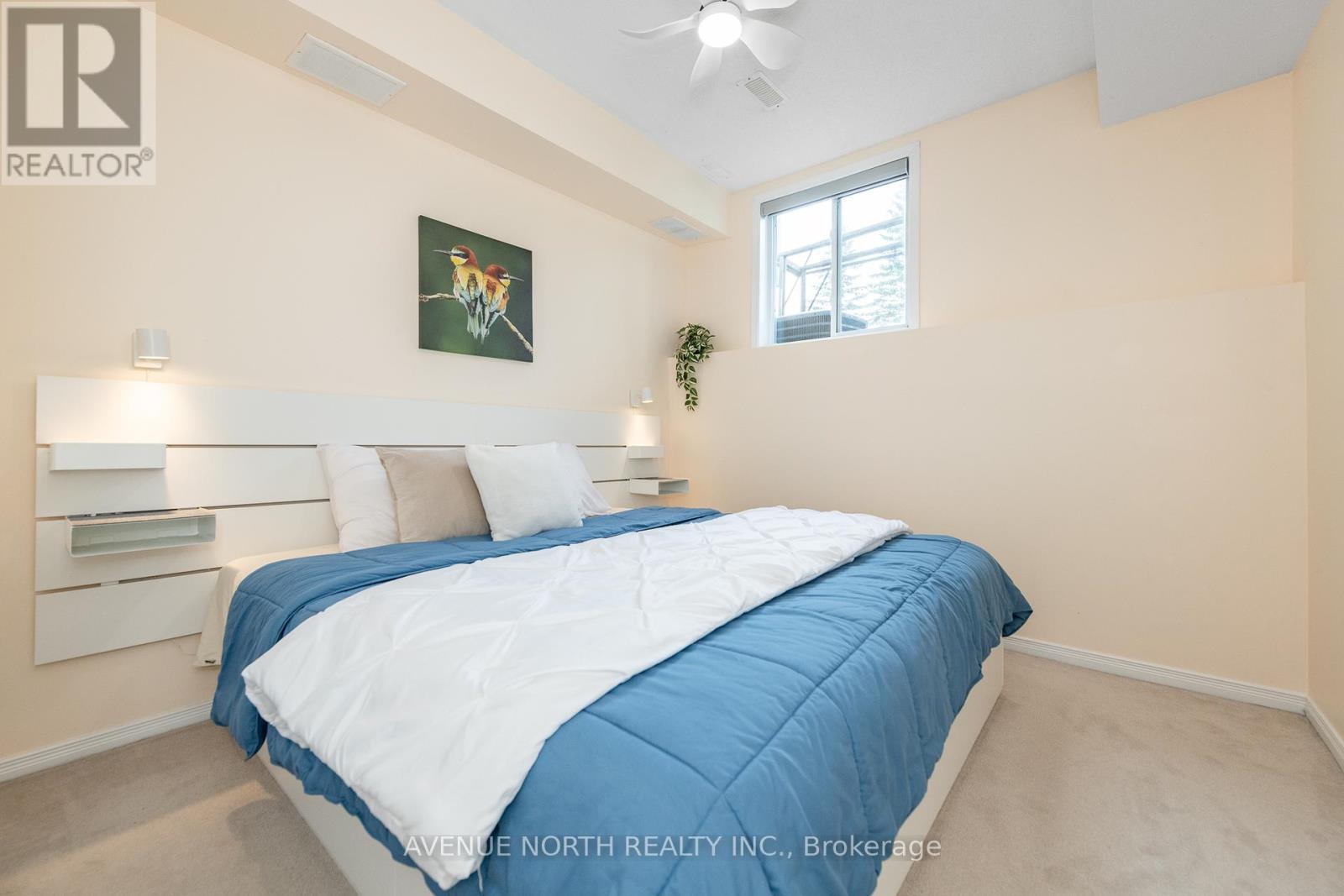 Photo 20 of 225 Gladeview Private, Ottawa ON