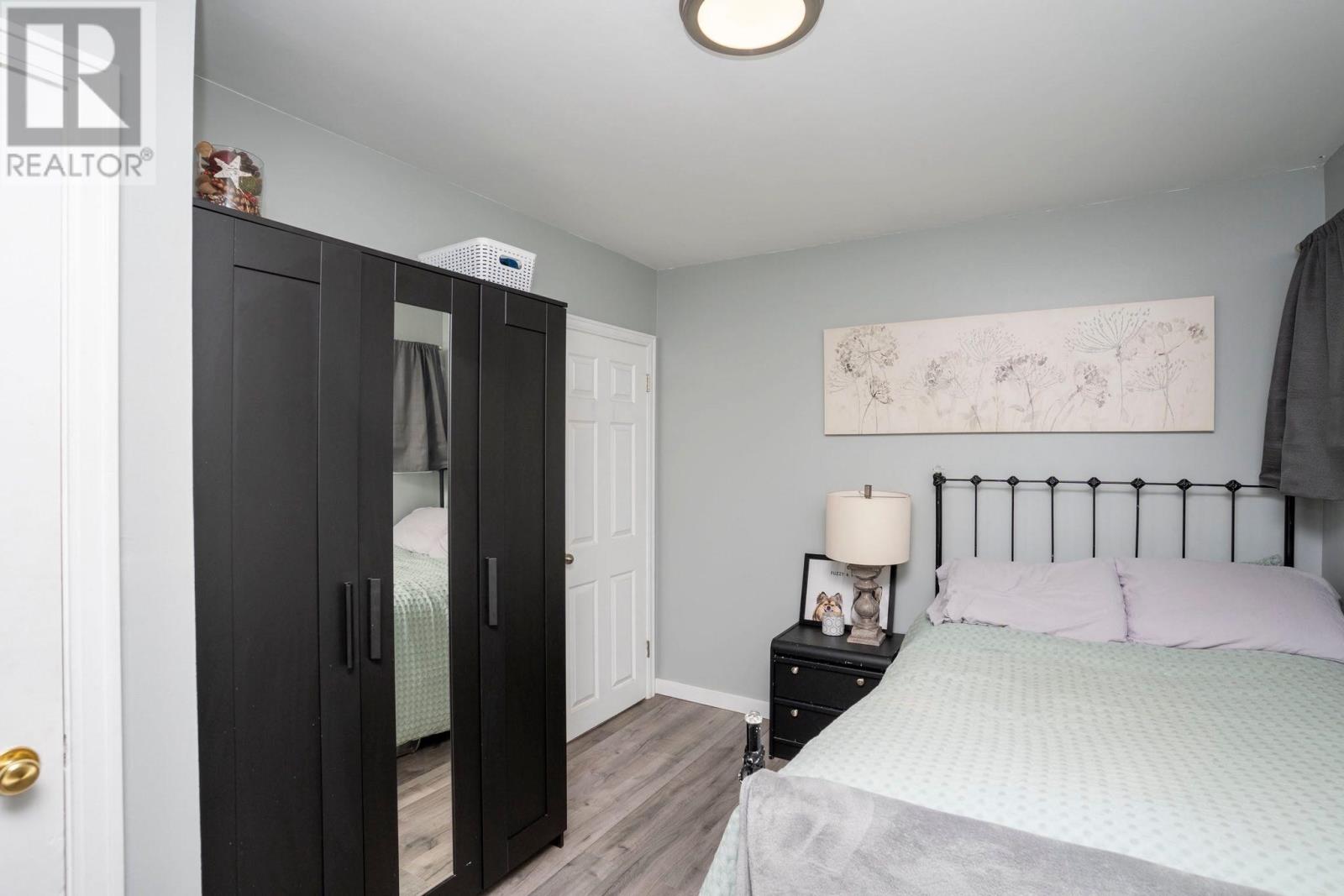 Photo 27 of 2226 Mcgregor Ave, Thunder Bay ON