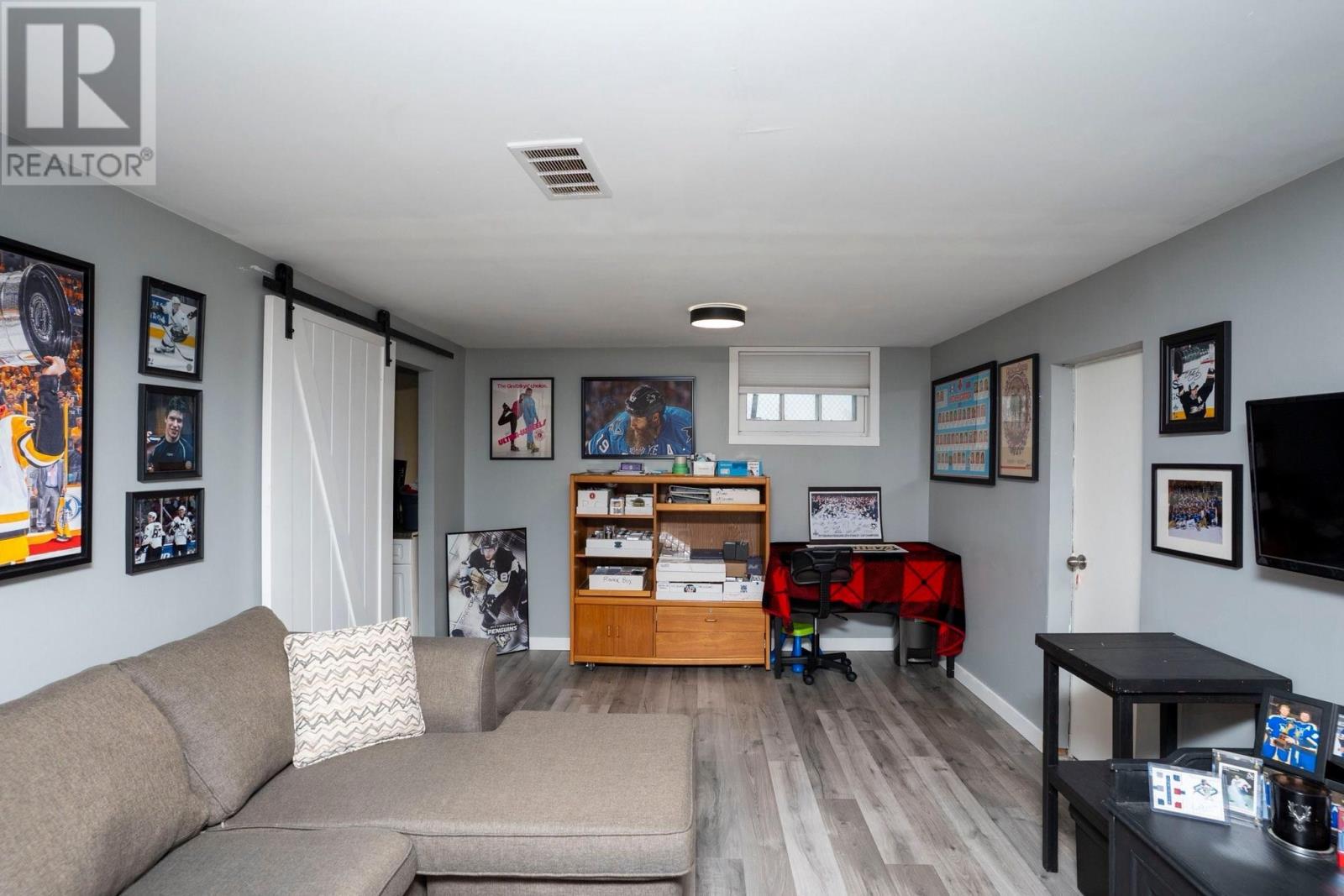 Photo 16 of 2226 Mcgregor Ave, Thunder Bay ON