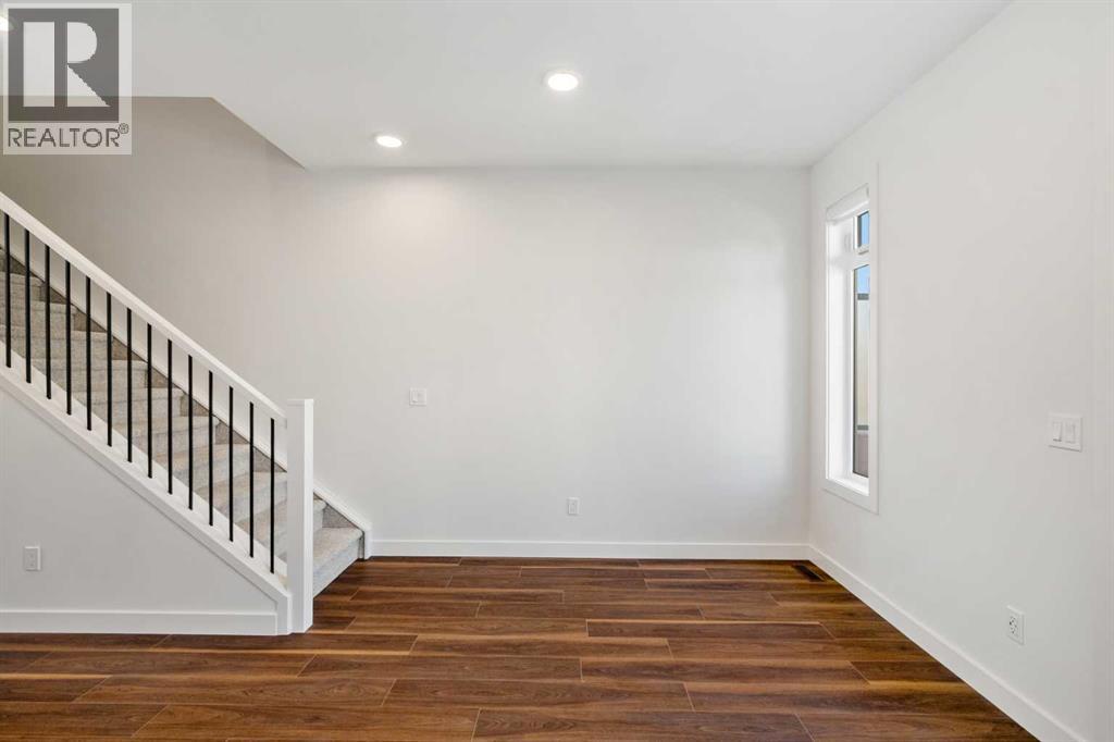 Photo 3 of 215 Seton Grove Se, Calgary AB