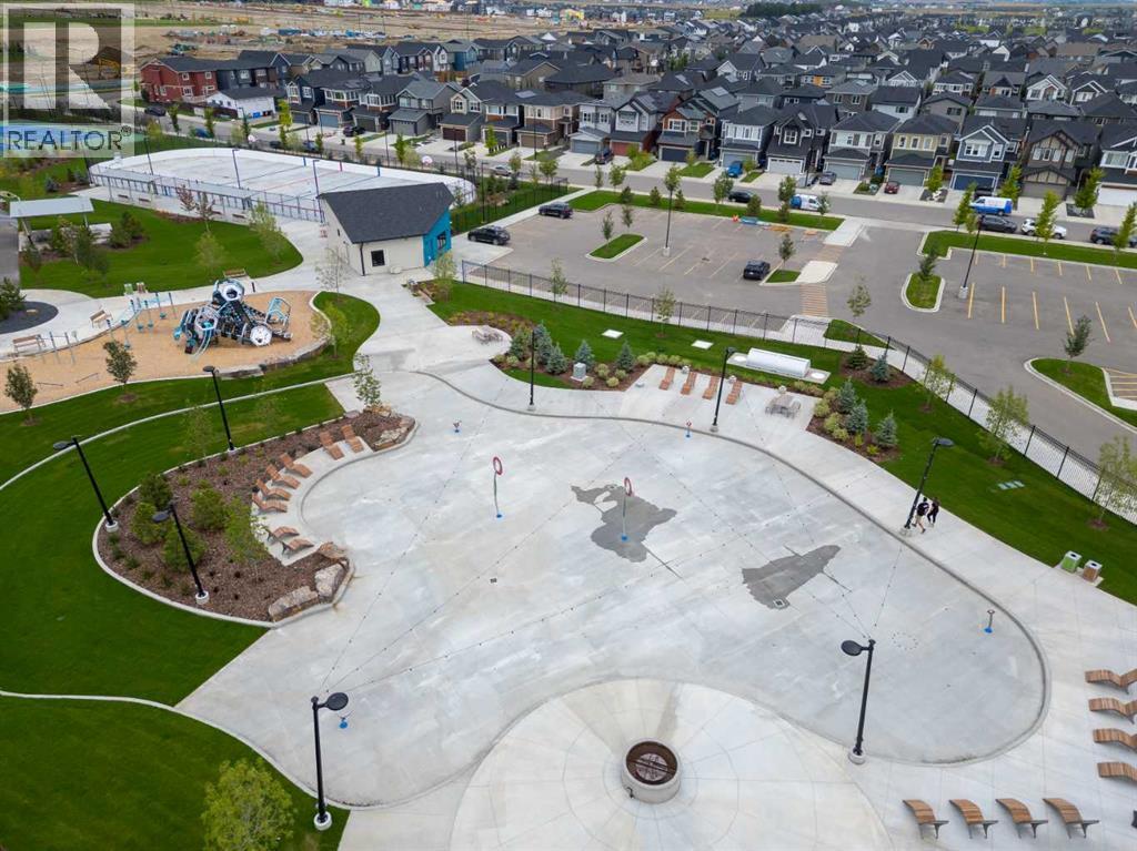 Photo 4 of 215 Seton Grove Se, Calgary AB