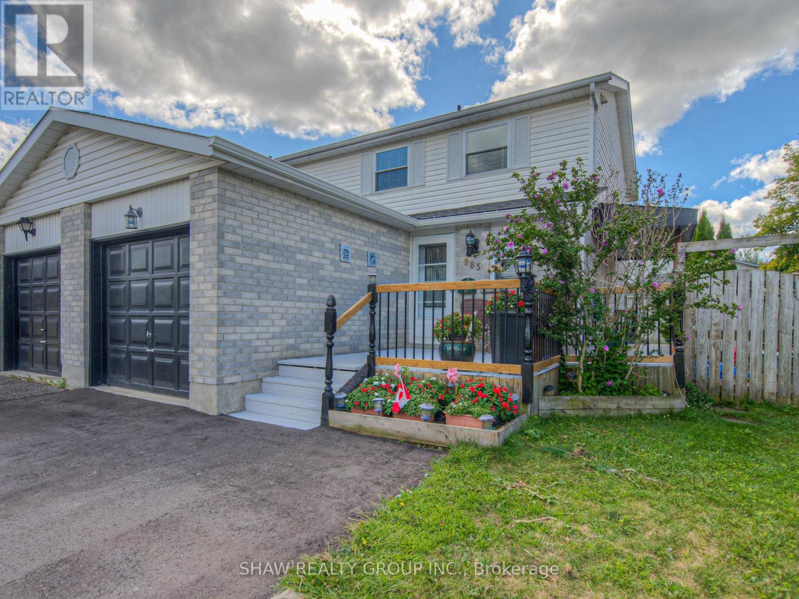 Photo 39 of 985 Elgin Street N, Cambridge ON