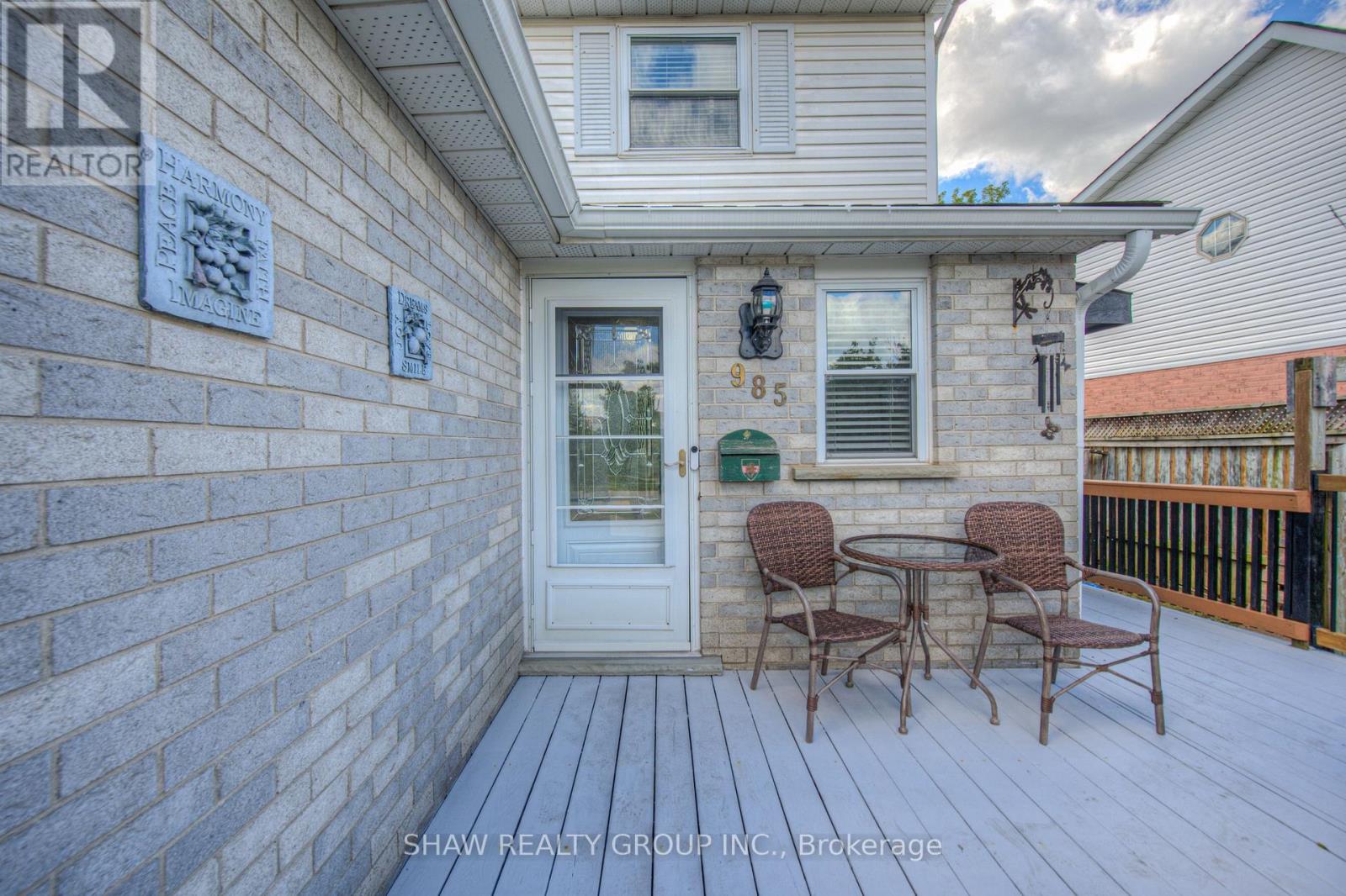 Photo 40 of 985 Elgin Street N, Cambridge ON