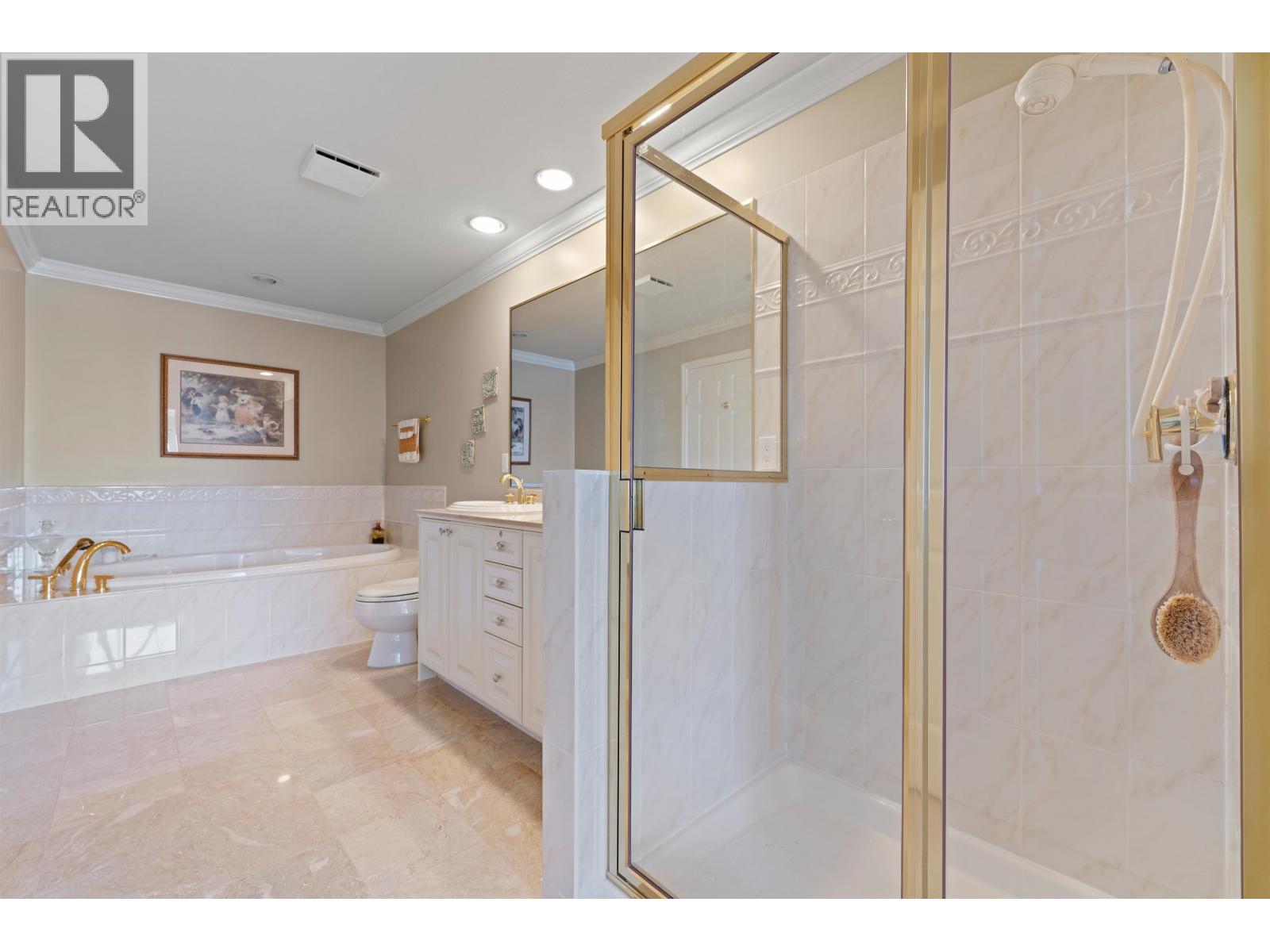 4 5110 ALDERFEILD PLACE, West Vancouver