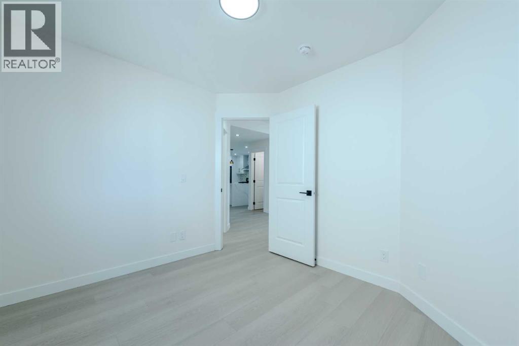 Photo 41 of 93 Coral Reef Crescent Ne, Calgary AB