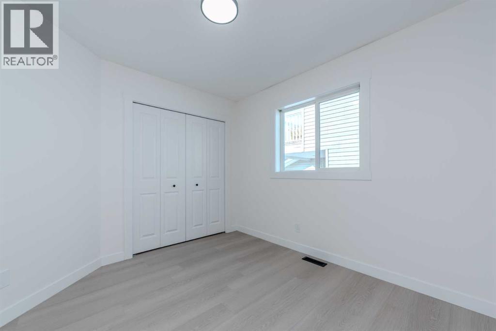 Photo 36 of 93 Coral Reef Crescent Ne, Calgary AB