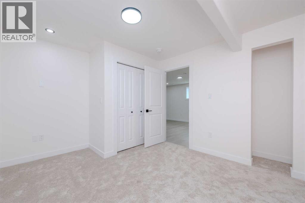 Photo 38 of 93 Coral Reef Crescent Ne, Calgary AB