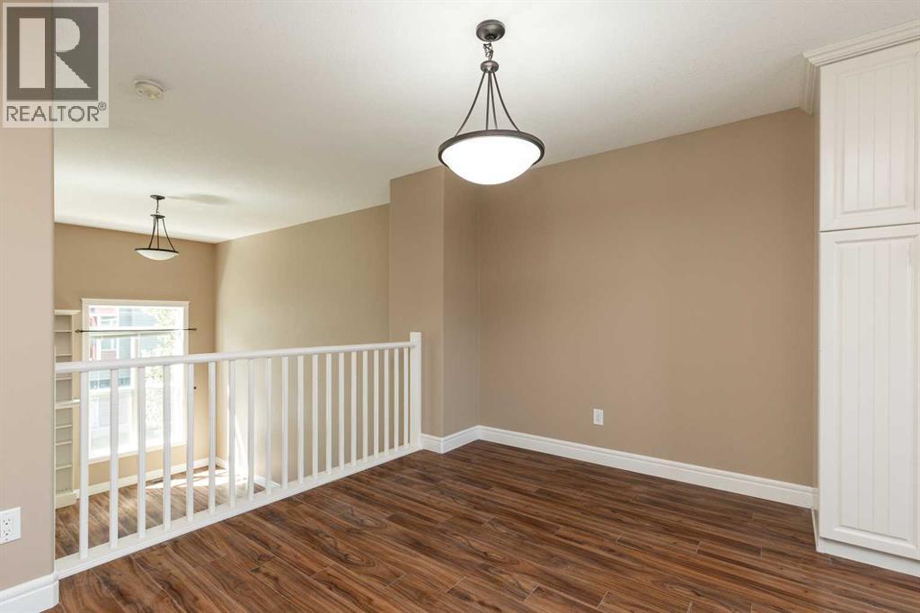 Single Family House for Sale in  Mt Sundance Manor W Sunridge Lethbridge 