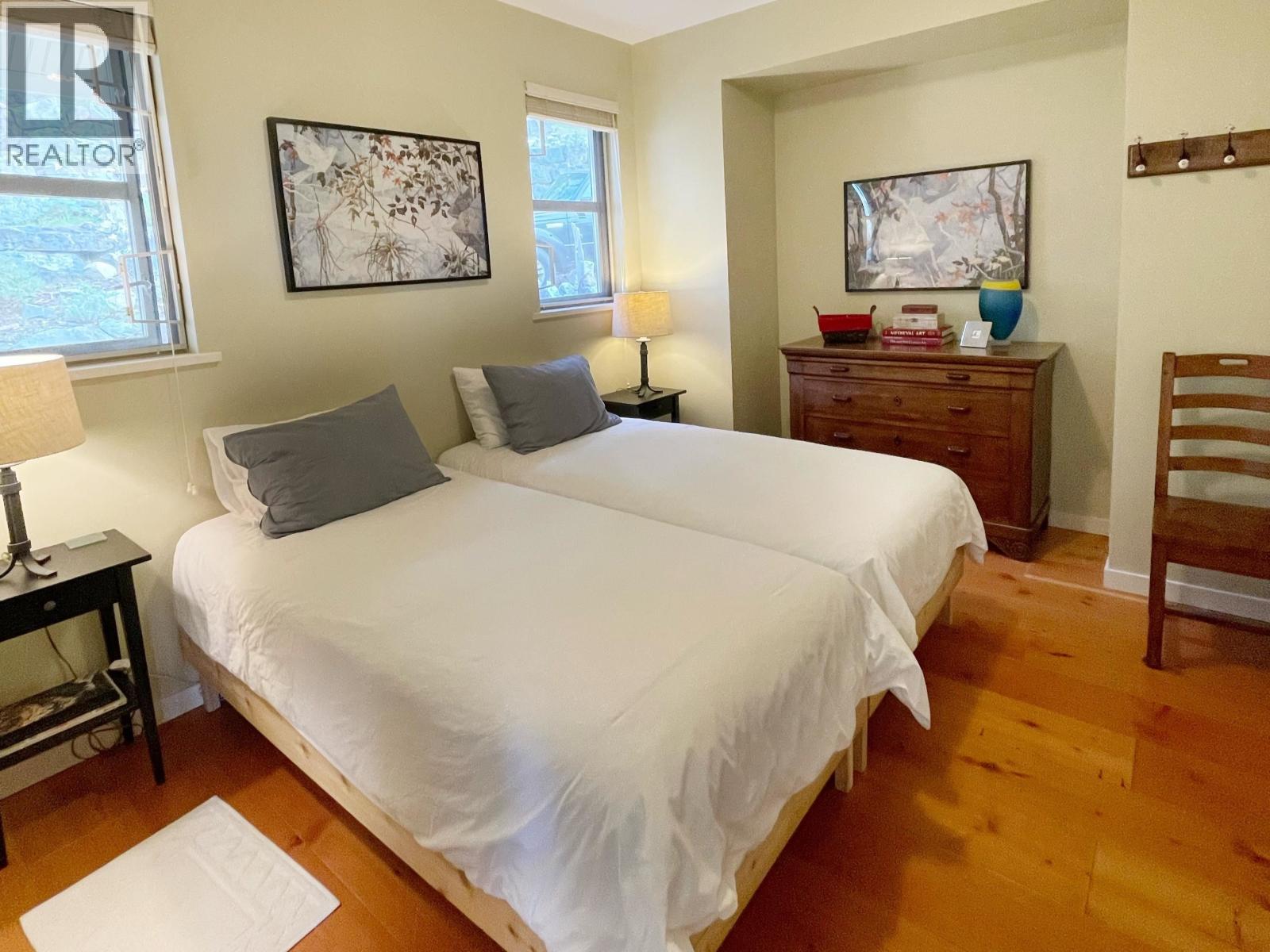 Photo 11 of 13564 Lee Road, Madeira Park BC