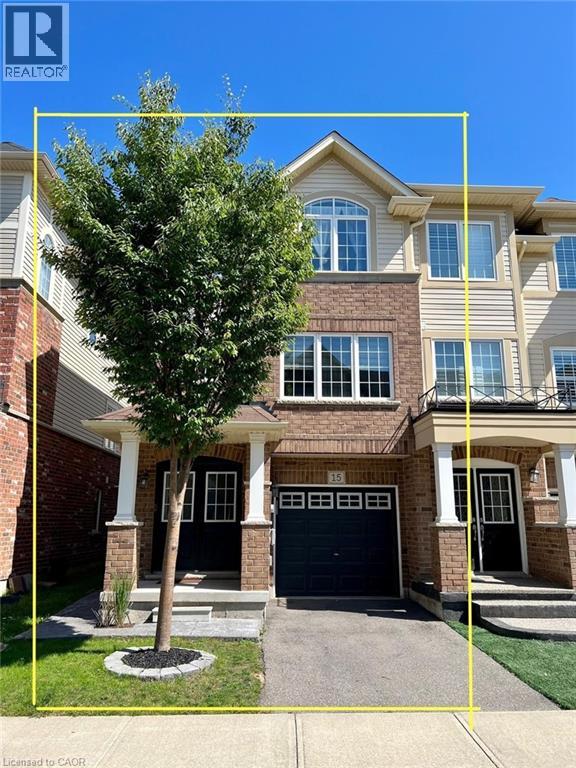 Photo 18 of 15 Dorchester Terrace, Stoney Creek ON