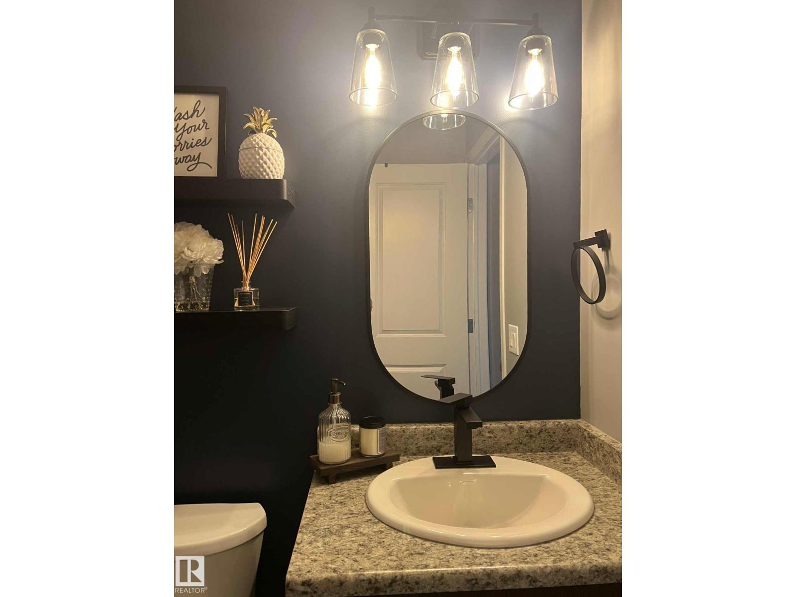 Photo 9 of 18 13838 166 Av Nw Nw, Edmonton AB