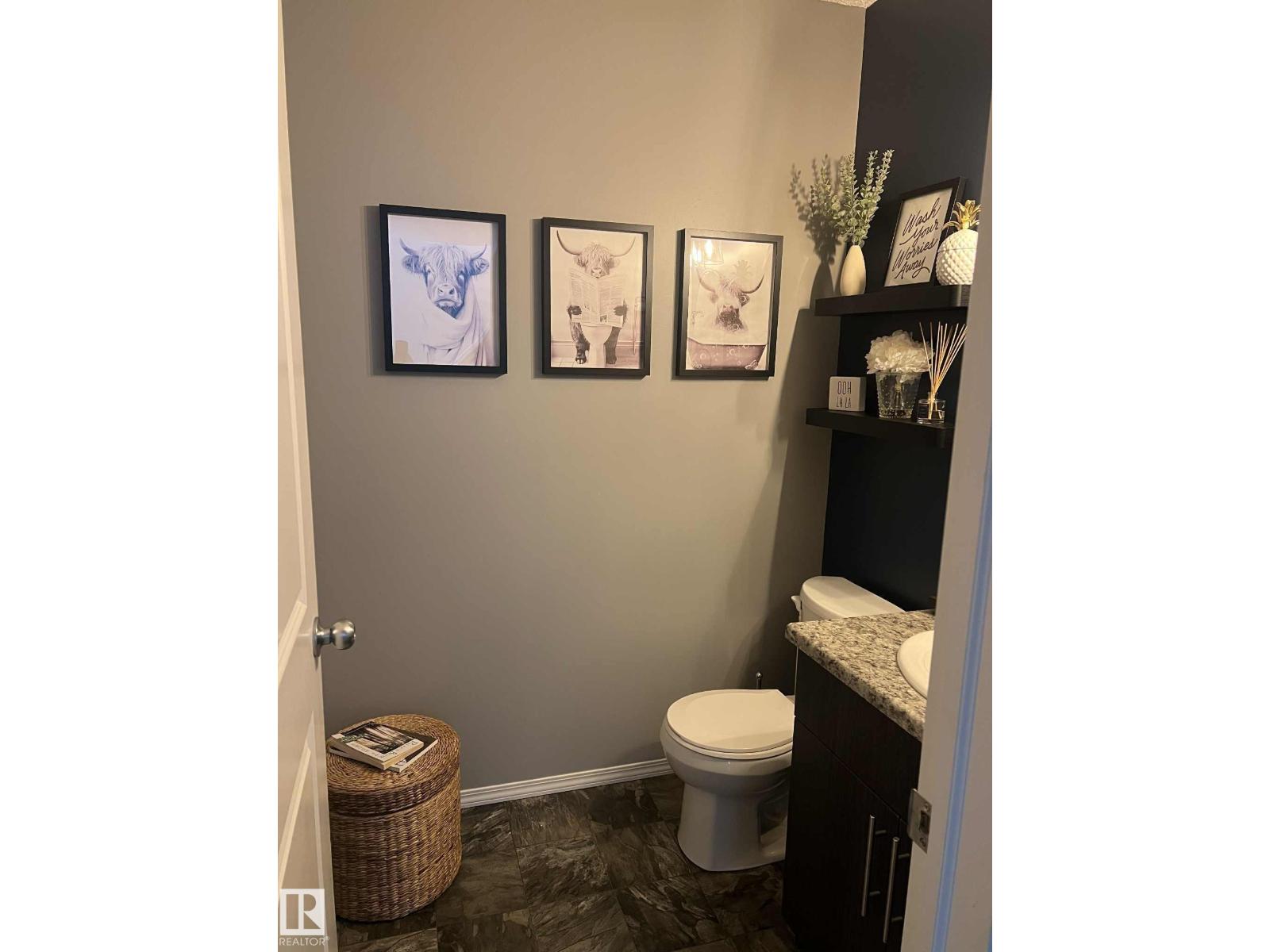 Photo 7 of 18 13838 166 Av Nw Nw, Edmonton AB