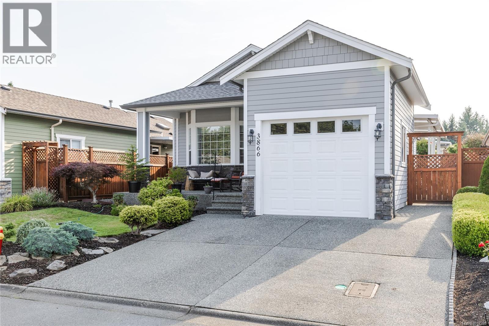 Photo 9 of 3866 Mimosa Dr, Nanaimo BC