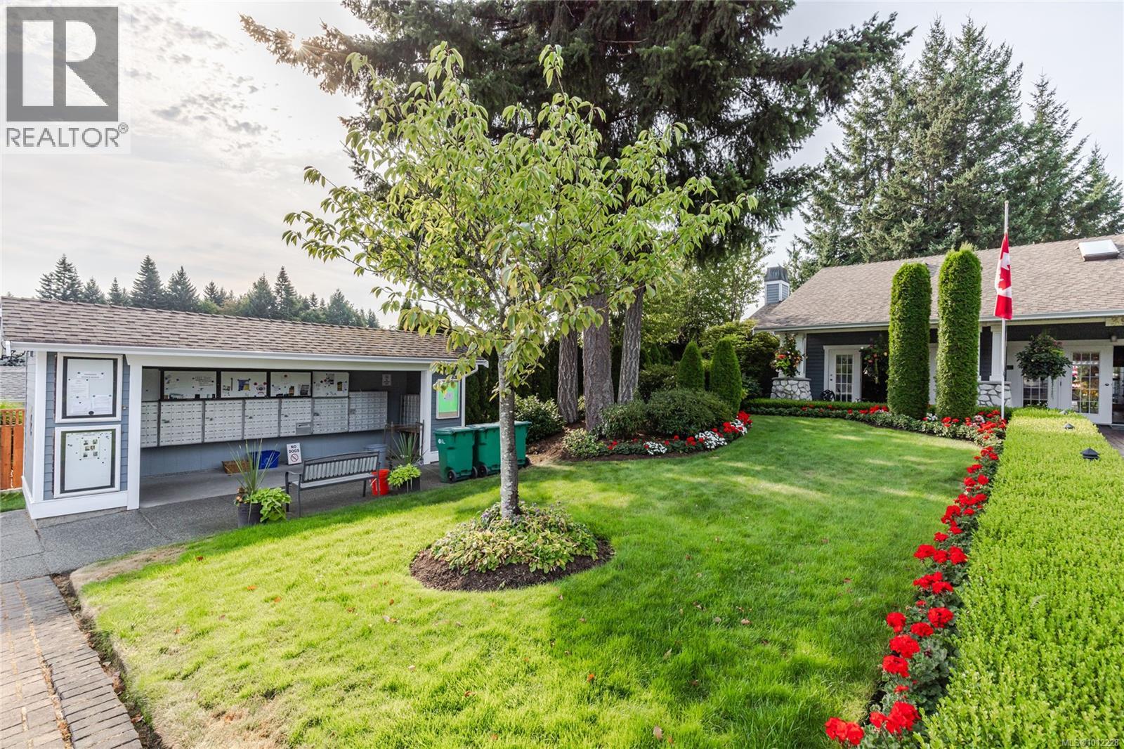 Photo 11 of 3866 Mimosa Dr, Nanaimo BC