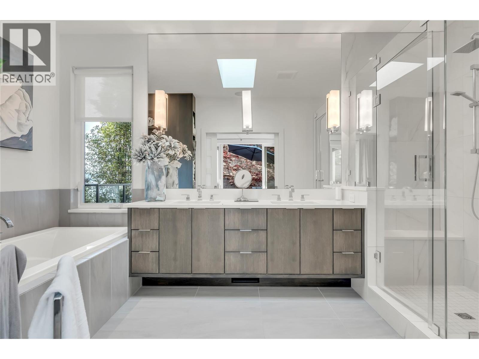 138 Sumac Ridge Drive, Summerland