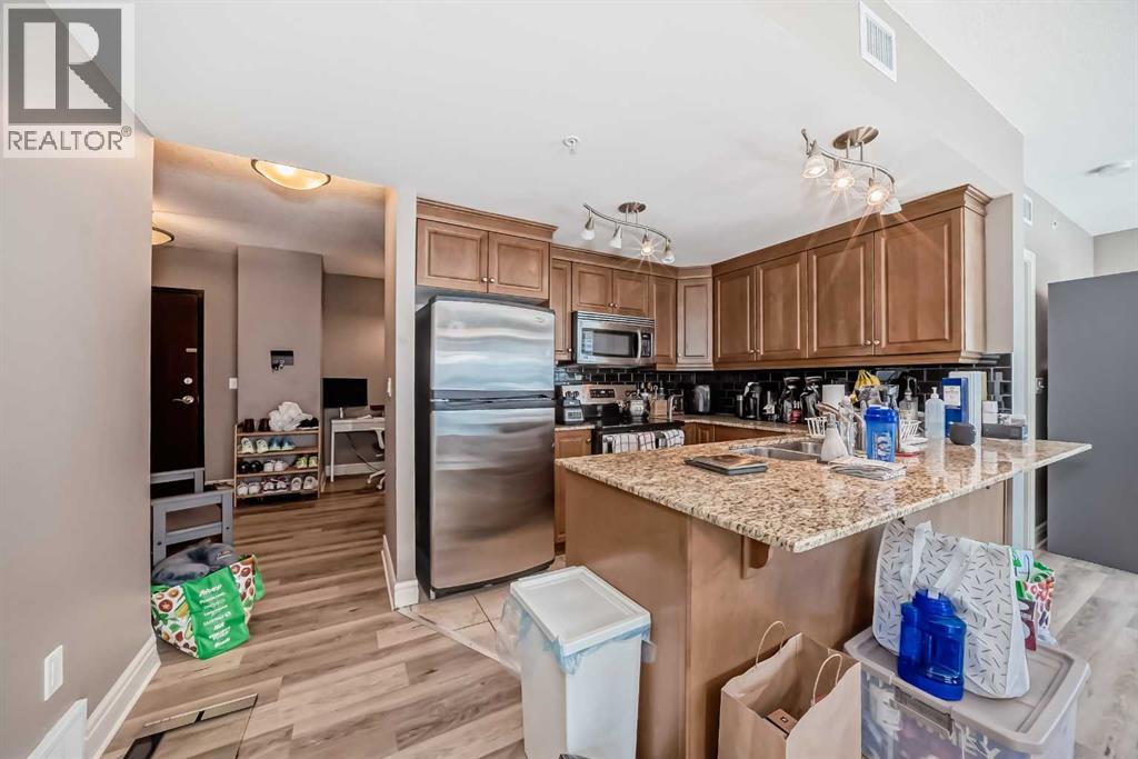 Photo 1 of 1407 910 5 Avenue Sw, Calgary AB