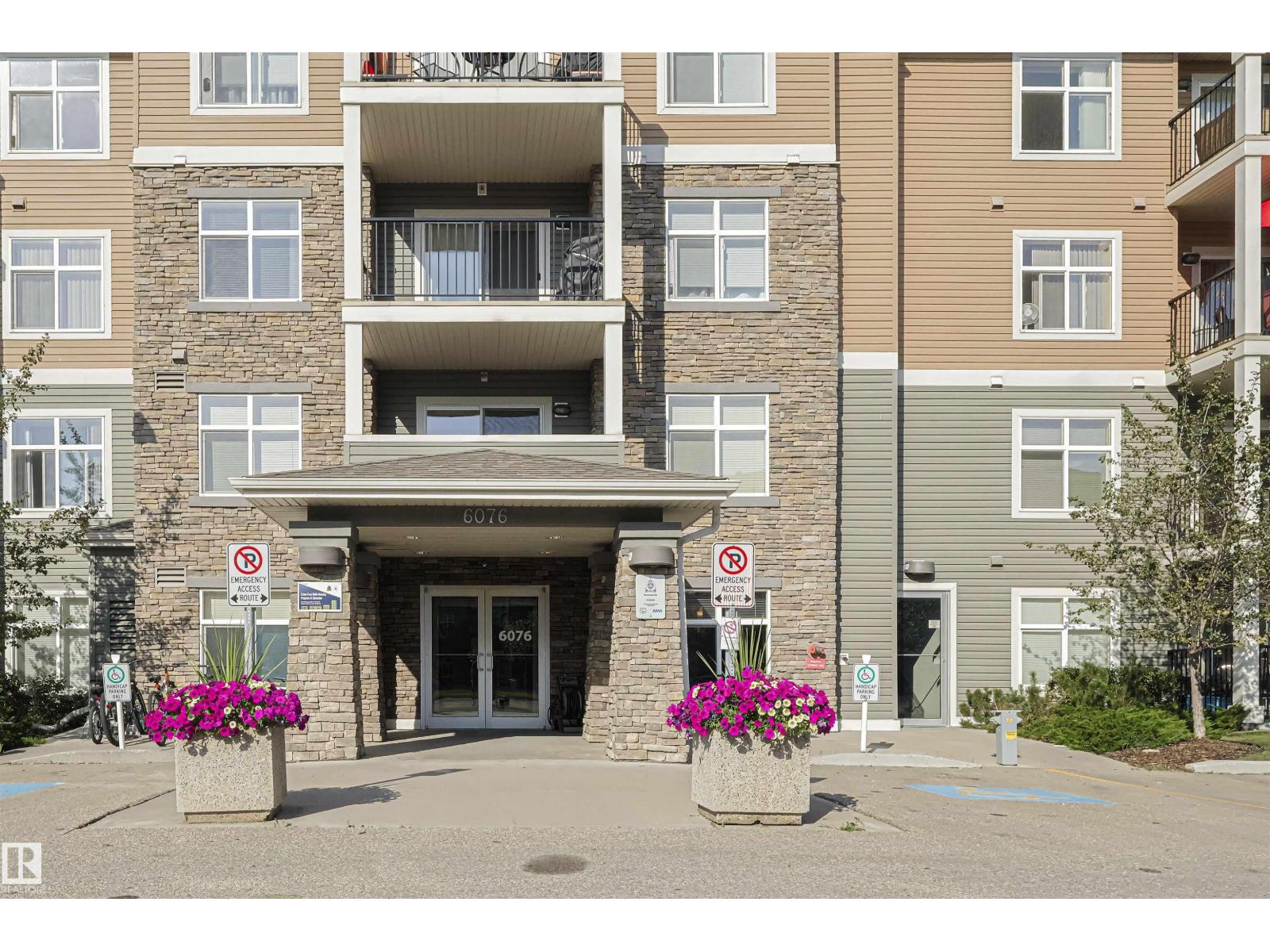 Photo 21 of 230 6076 Schonsee Wy Nw Nw, Edmonton AB