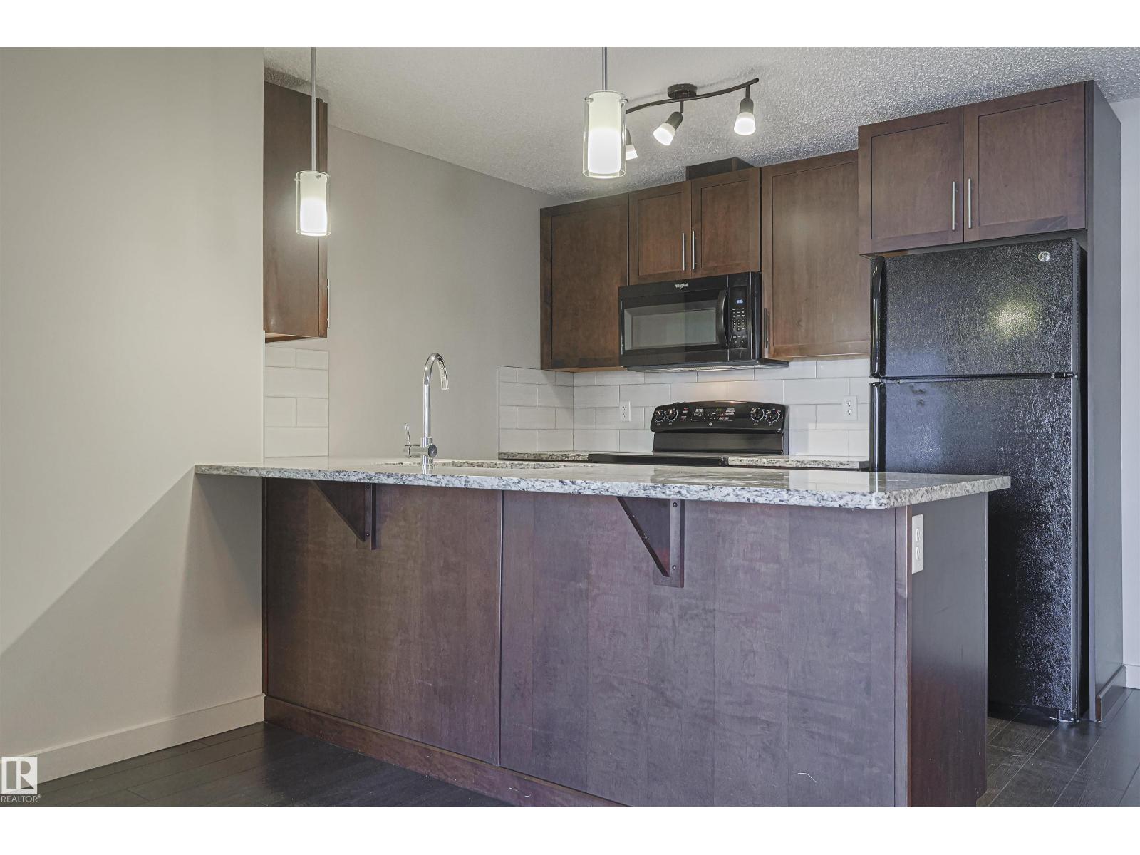 Photo 24 of 230 6076 Schonsee Wy Nw Nw, Edmonton AB