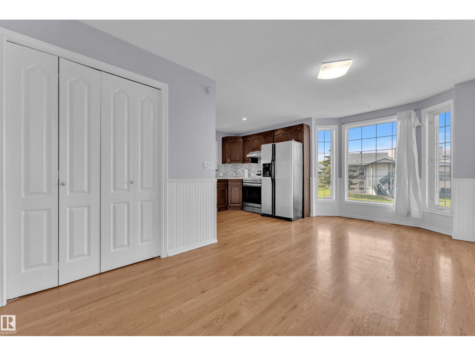 Photo 45 of 7853 26 Av Nw, Edmonton AB