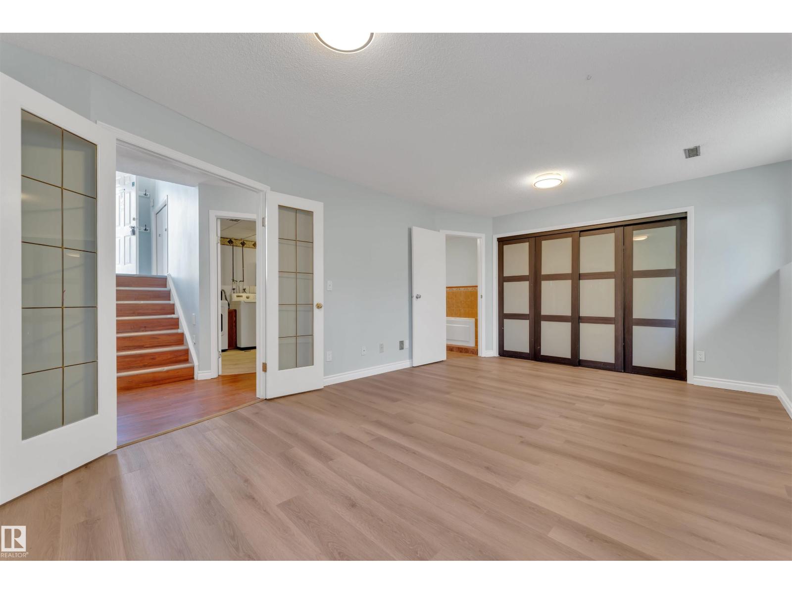 Photo 15 of 7853 26 Av Nw, Edmonton AB