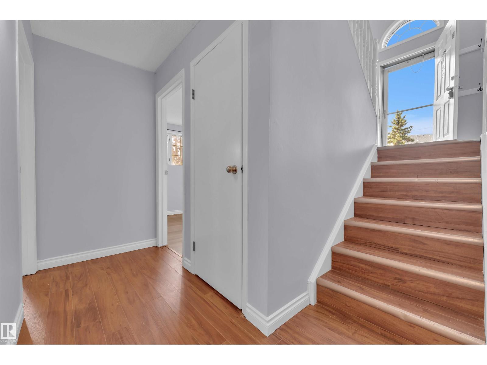 Photo 25 of 7853 26 Av Nw, Edmonton AB