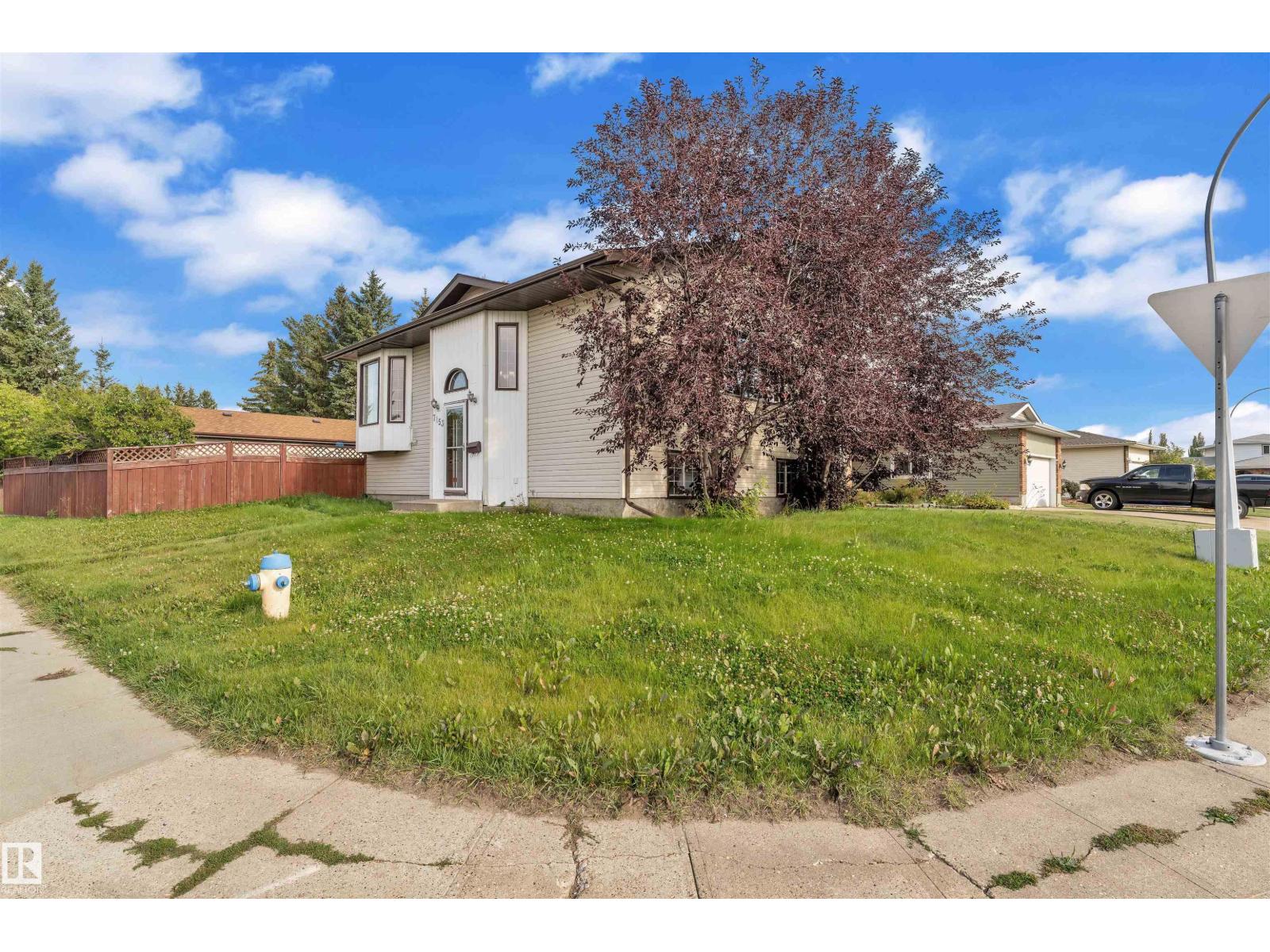 Photo 21 of 7853 26 Av Nw, Edmonton AB