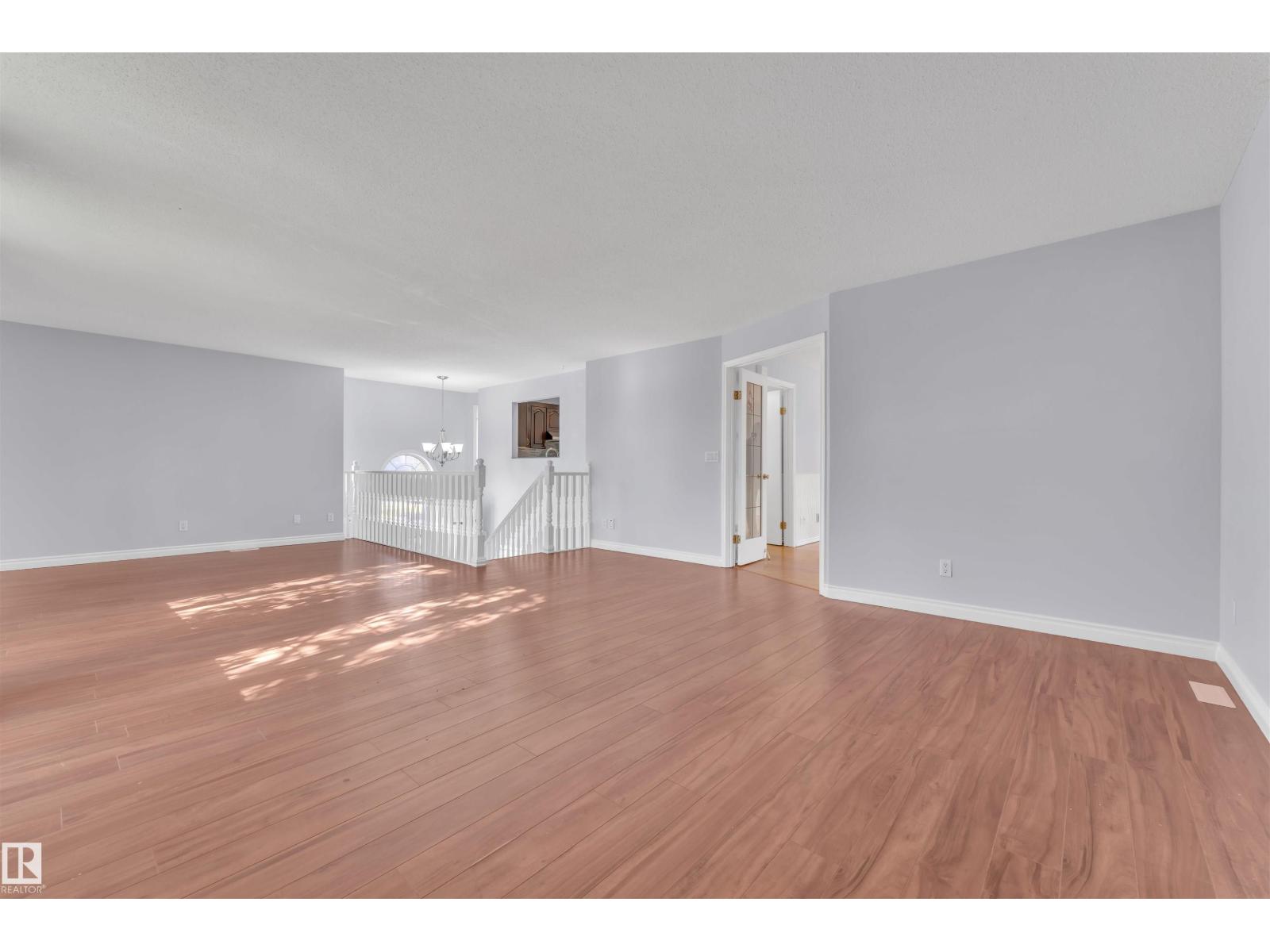 Photo 33 of 7853 26 Av Nw, Edmonton AB