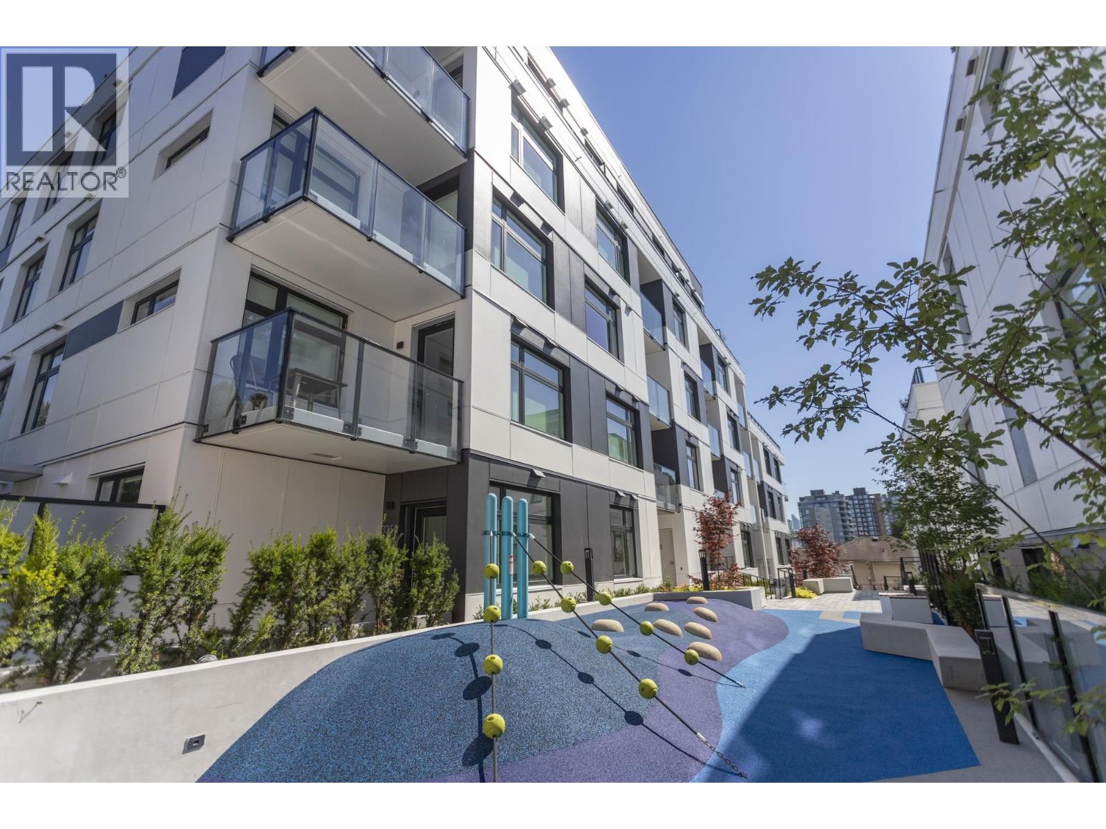 Photo 11 of 206 3264 Vanness Avenue, Vancouver BC