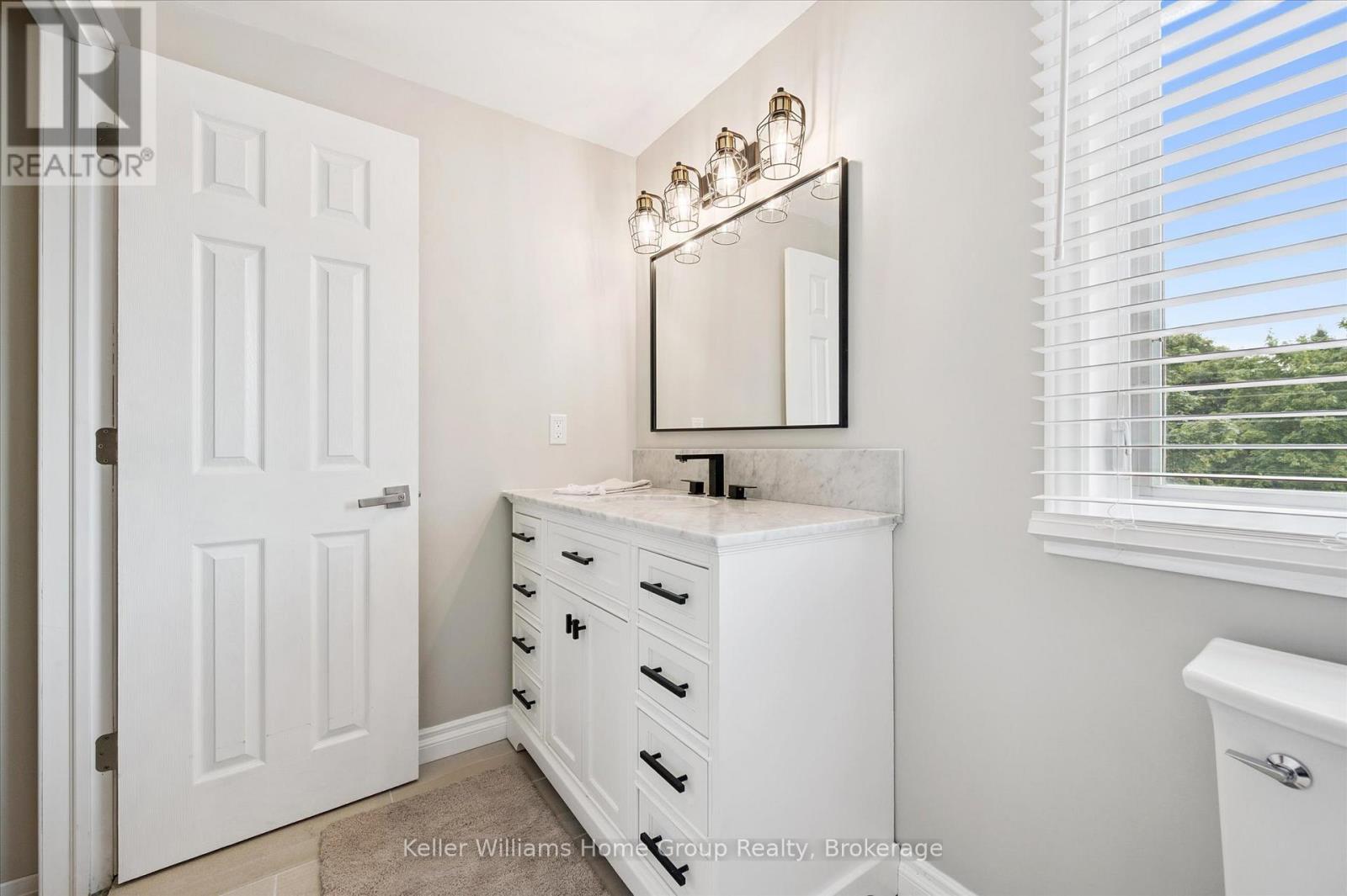 Photo 23 of 385 Strathallan Street, Centre Wellington ON