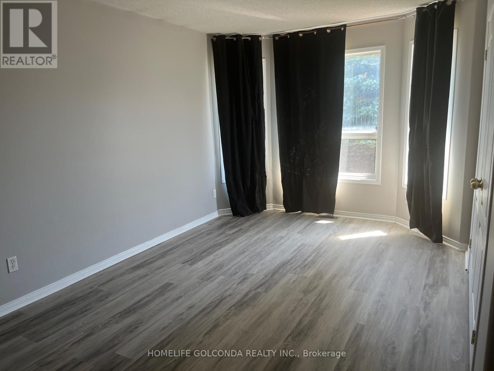 Photo 7 of Upper 179 Hanmer Street E, Barrie ON