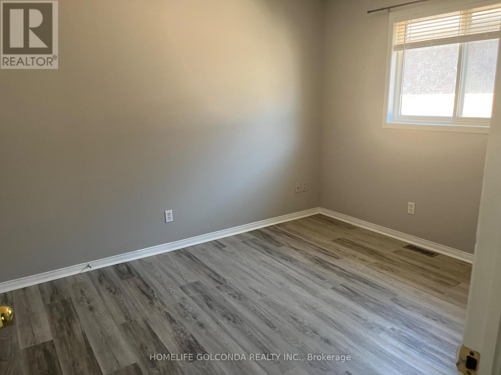 Photo 2 of Upper 179 Hanmer Street E, Barrie ON