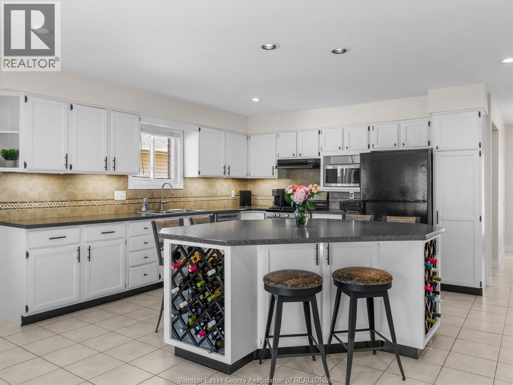 Photo 35 of 480 Delaware Avenue, Lasalle ON