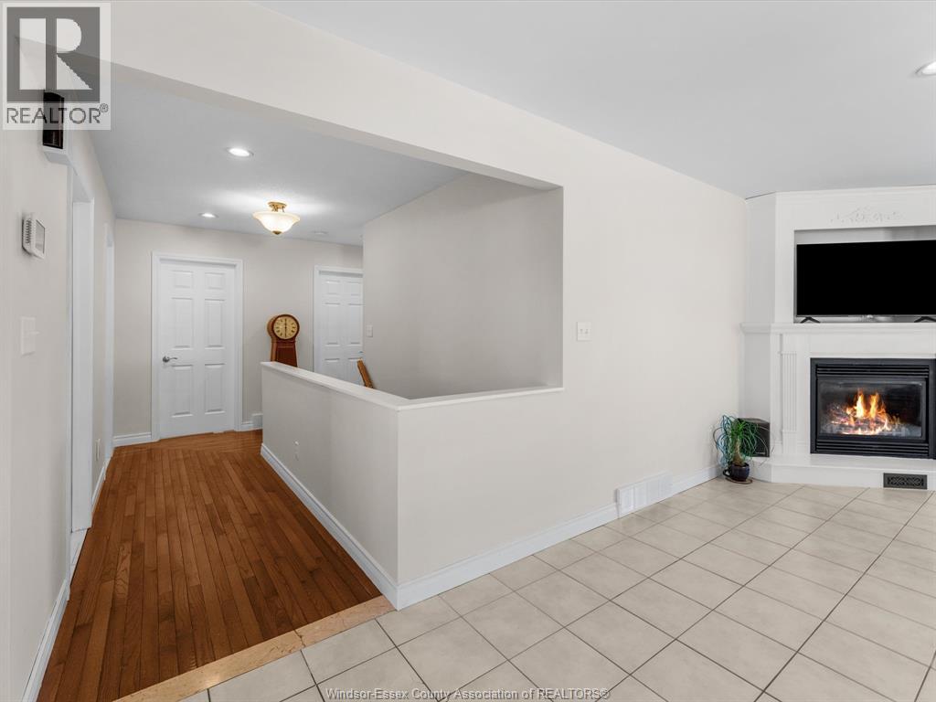 Photo 38 of 480 Delaware Avenue, Lasalle ON