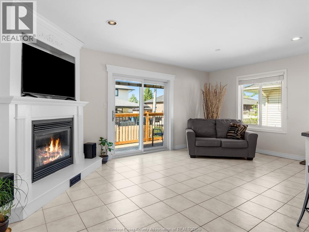 Photo 44 of 480 Delaware Avenue, Lasalle ON