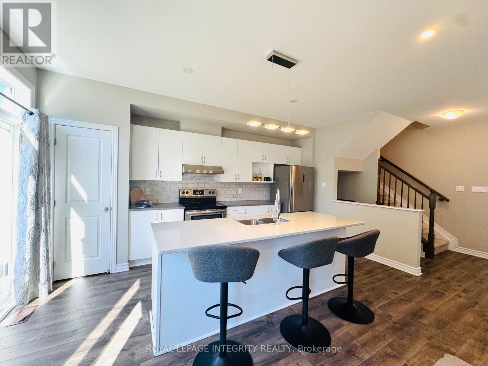 Photo 1 of 158 Bandelier Way, Ottawa ON